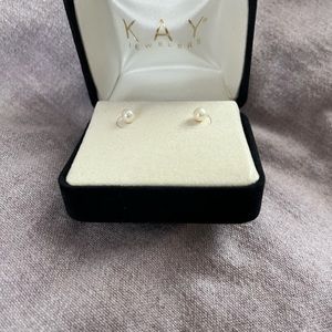 Kay jewelers pearl earrings